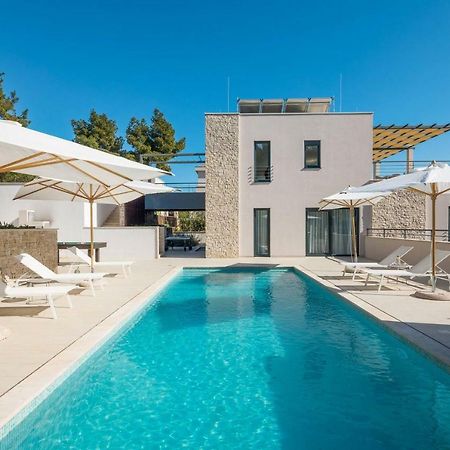 Luxury Villa Lucice View Milna  Ngoại thất bức ảnh