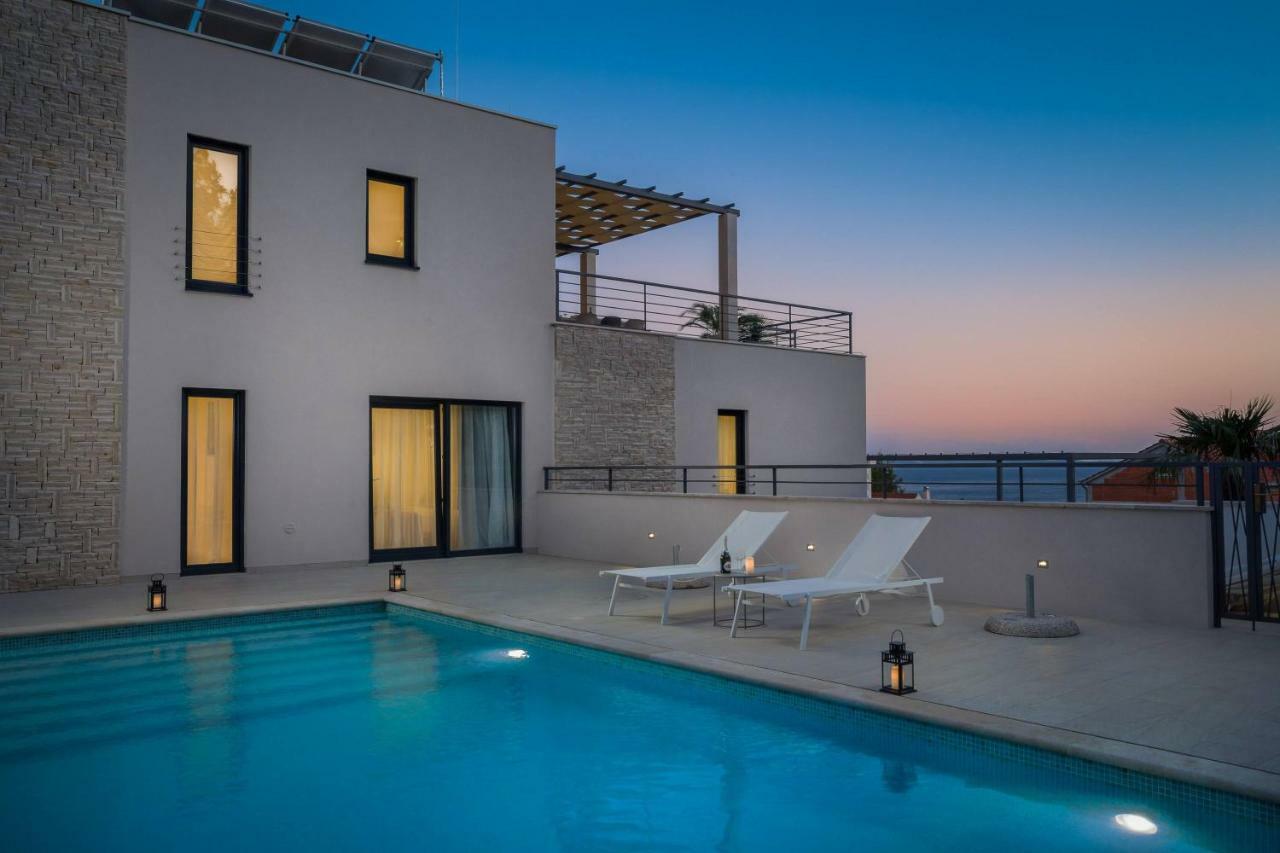 Luxury Villa Lucice View Milna  Ngoại thất bức ảnh