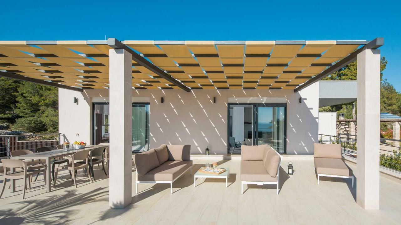 Luxury Villa Lucice View Milna  Ngoại thất bức ảnh