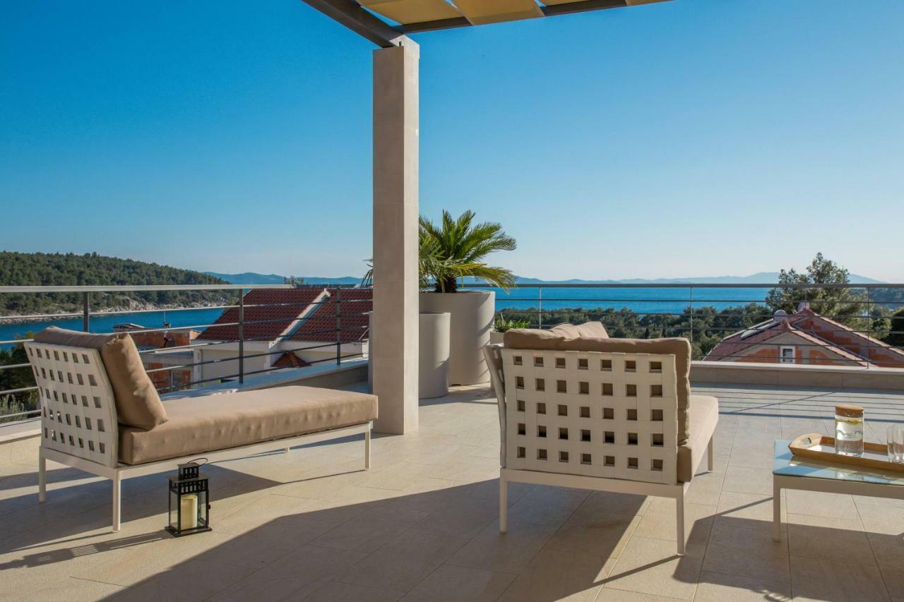 Luxury Villa Lucice View Milna  Ngoại thất bức ảnh
